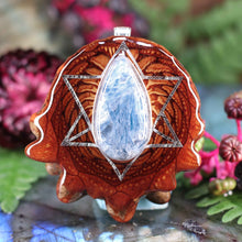 Load image into Gallery viewer, Blue Kyanite with Merkaba