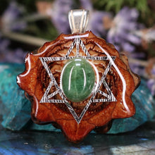 Load image into Gallery viewer, Mini Green Garnet with Merkaba