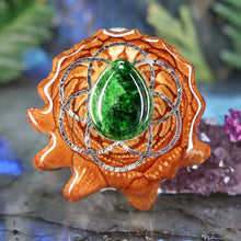 Load image into Gallery viewer, Chrome Diopside with Seed of Life