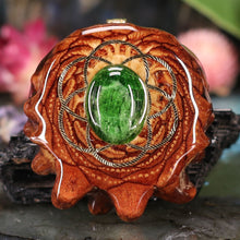 Load image into Gallery viewer, Chrome Diopside with Seed of Life