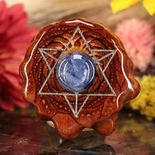 Load image into Gallery viewer, Blue Kyanite with Merkaba