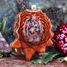 Load image into Gallery viewer, Eudialyte