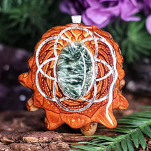 Load image into Gallery viewer, Seraphinite with Seed of Life
