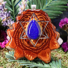 Load image into Gallery viewer, Lapis Lazuli with Merkaba
