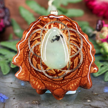 Load image into Gallery viewer, Dendritic Chrysoprase with Seed of Life

