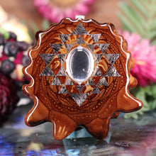 Load image into Gallery viewer, Rose Quartz with Sri Yantra
