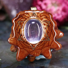 Load image into Gallery viewer, Rose Quartz with Merkaba

