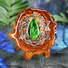 Load image into Gallery viewer, Chrome Diopside with 64 Star Tetrahedron
