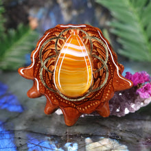 Load image into Gallery viewer, Carnelian with Seed of Life
