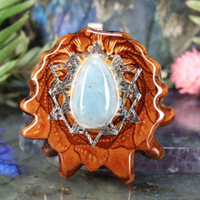 Load image into Gallery viewer, Aquamarine with 64 Star Tetrahedron
