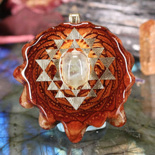 Load image into Gallery viewer, Aquamarine with Sri Yantra

