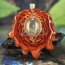 Load image into Gallery viewer, Labradorite with Merkaba
