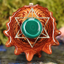 Load image into Gallery viewer, Malachite with Merkaba
