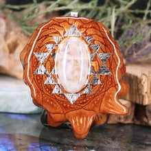 Load image into Gallery viewer, Moonstone with Sri Yantra
