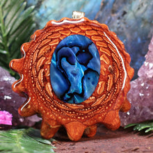 Load image into Gallery viewer, Paua Shell
