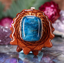Load image into Gallery viewer, Blue Apatite
