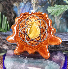 Load image into Gallery viewer, Yellow Tiger's Eye with Seed of Life
