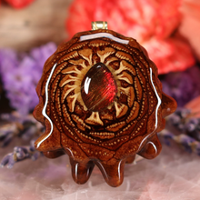 Load image into Gallery viewer, Ammolite
